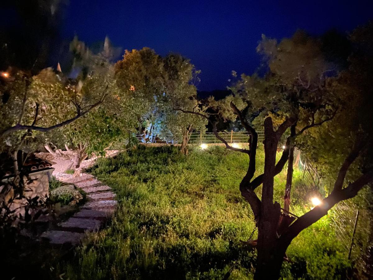 Holiday Home Ruby Sveti Jakov Exterior photo